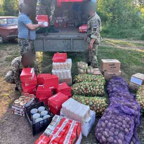 Волонтеры Днепра передали бойцам теробороны тонны гуманитарной помощи (Фото) - рис. 9