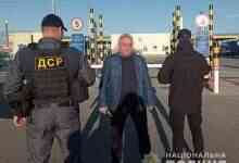 Одесские полицейские выдворили из Украины «криминального авторитета» «фото»