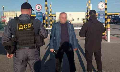 Одесские полицейские выдворили из Украины «криминального авторитета» «фото»