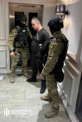 Полицейский из Днепра вымогал взятку у агентства недвижимости в Черновцах - рис. 2