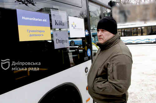 Дніпро отримав 5 великих автобусів від німецького міста Кельн