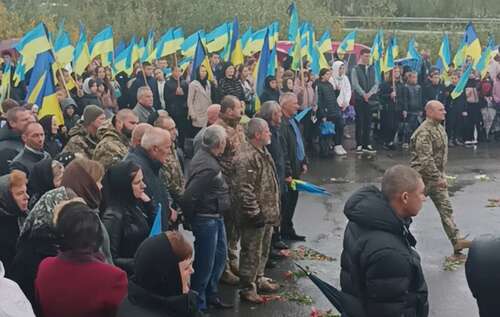 У Верхніх Воротах попрощалися з полеглим Героєм Романом Козаком (ФОТО, ВІДЕО)