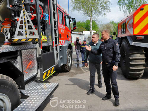 Дніпро є лідером серед українських міст у забезпеченні рятувальників необхідною технікою та спорядженням